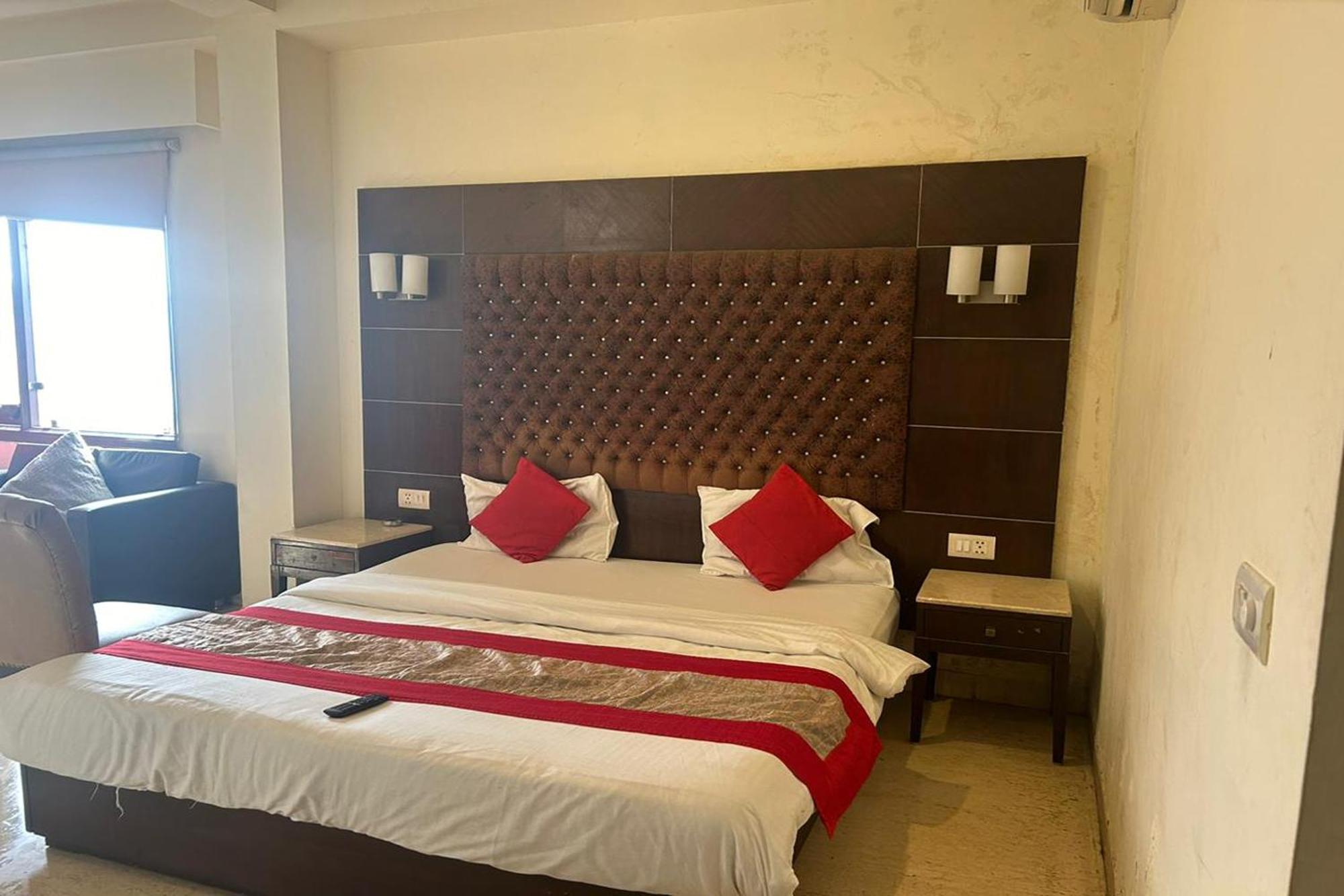 ניו דלהי The Metropolis Guest House Near Rk Ashram Metro Station מראה חיצוני תמונה