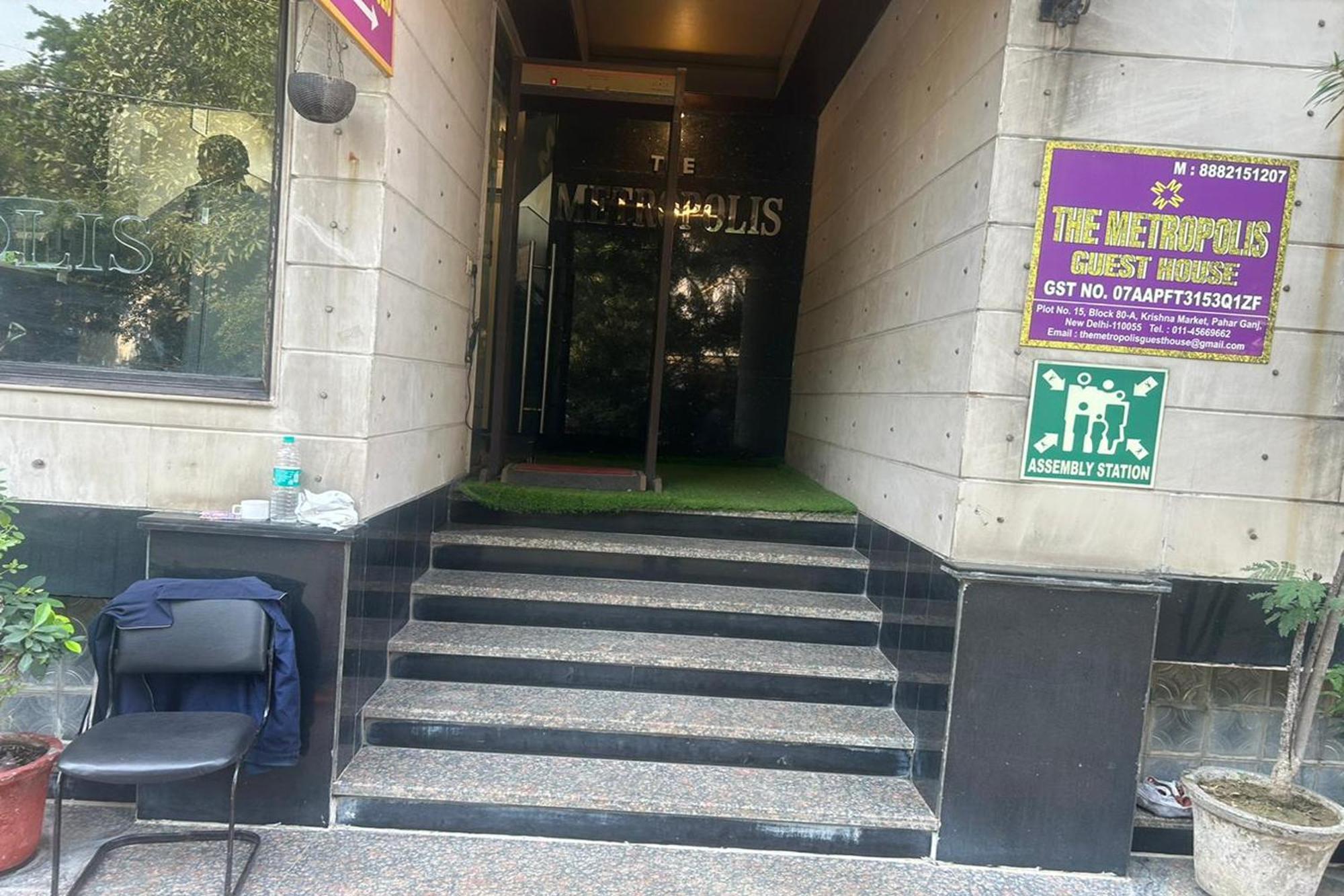 ניו דלהי The Metropolis Guest House Near Rk Ashram Metro Station מראה חיצוני תמונה