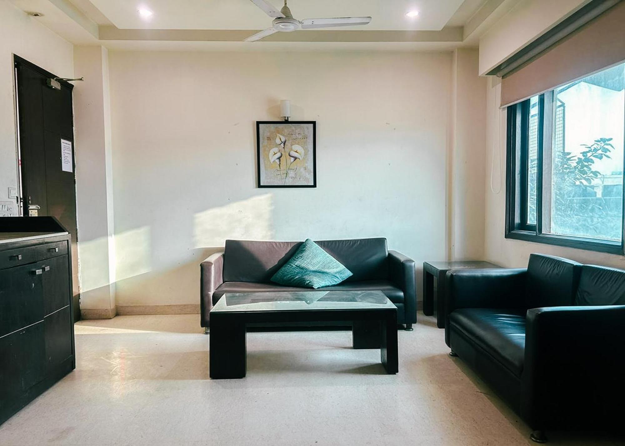 ניו דלהי The Metropolis Guest House Near Rk Ashram Metro Station מראה חיצוני תמונה